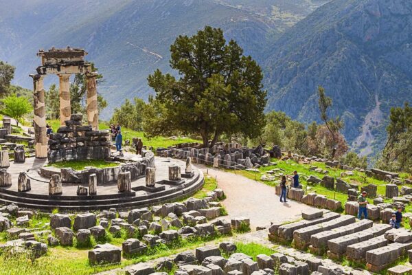 Delphi Delphi